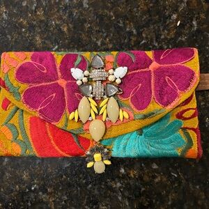 Floral Embroidered Clutch - Multicolor